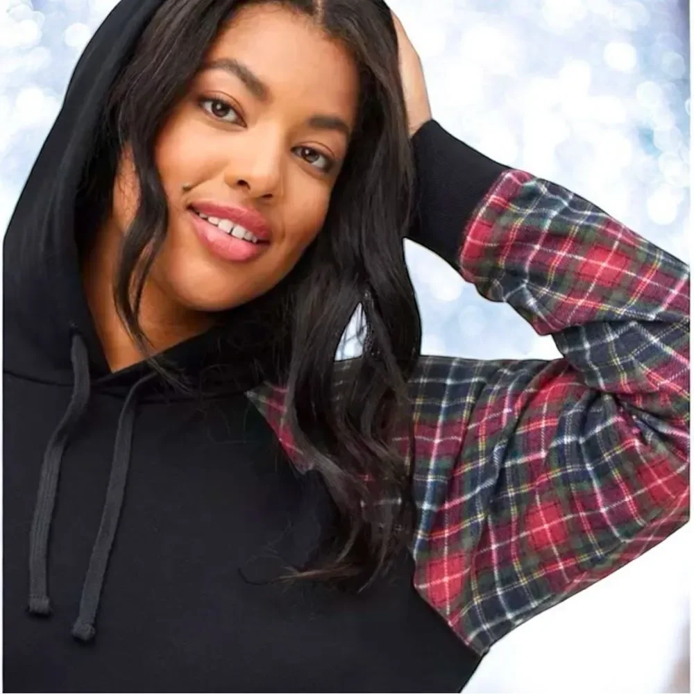 Torrid Black Plaid Red Classic Fit Cozy Fleece Raglan Hoodie Size 3 3XL - Picture 2 of 13